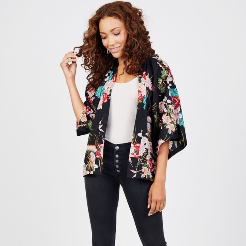 i.Madeline Floral Printed Kimono